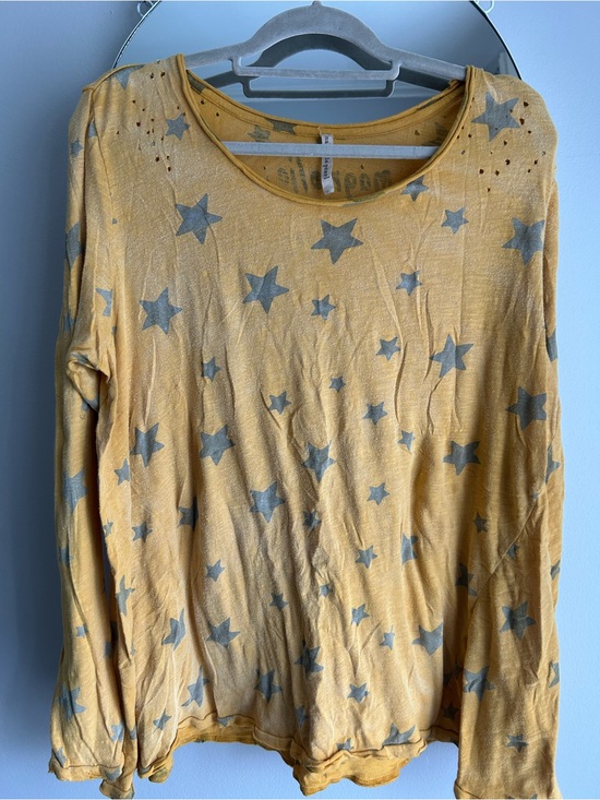 Magnolia Pearl Tops - Magnolia Pearl Dylan Tee Los Angeles Yellow Galaxy Print OSFM